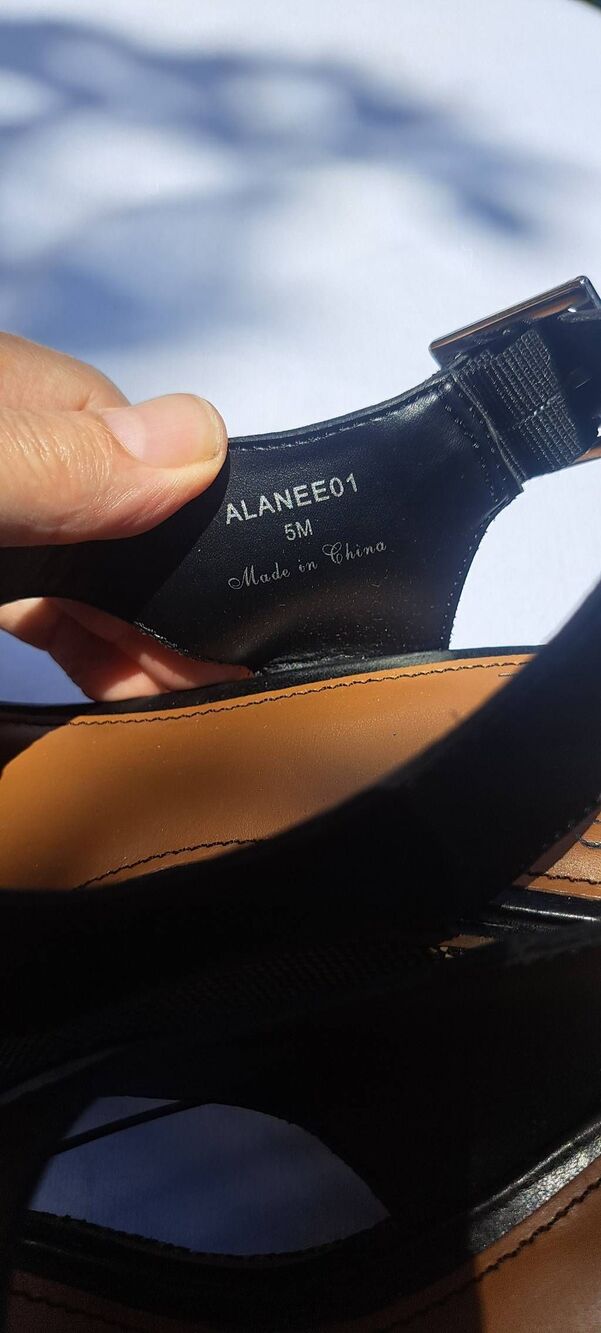 NEW Donald Pliner Alanee Black Leather Wedge Sandals Women’s Size 5M $188 - Picture 4 of 8